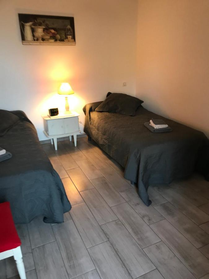 Gite De France "A L'Essentiel" Sidiailles Exterior foto